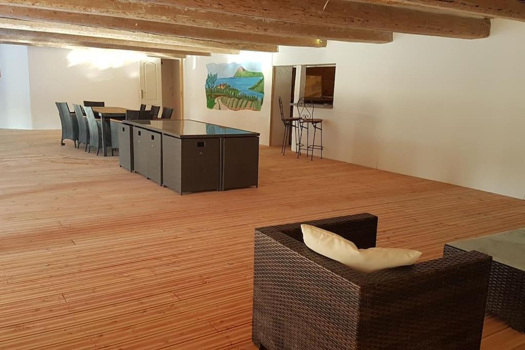 Maison 3 Chambres Avec Piscine Couverte Lespignan Экстерьер фото