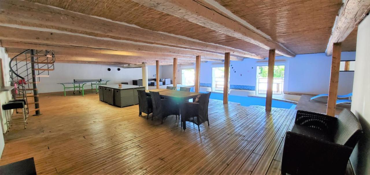 Maison 3 Chambres Avec Piscine Couverte Lespignan Экстерьер фото